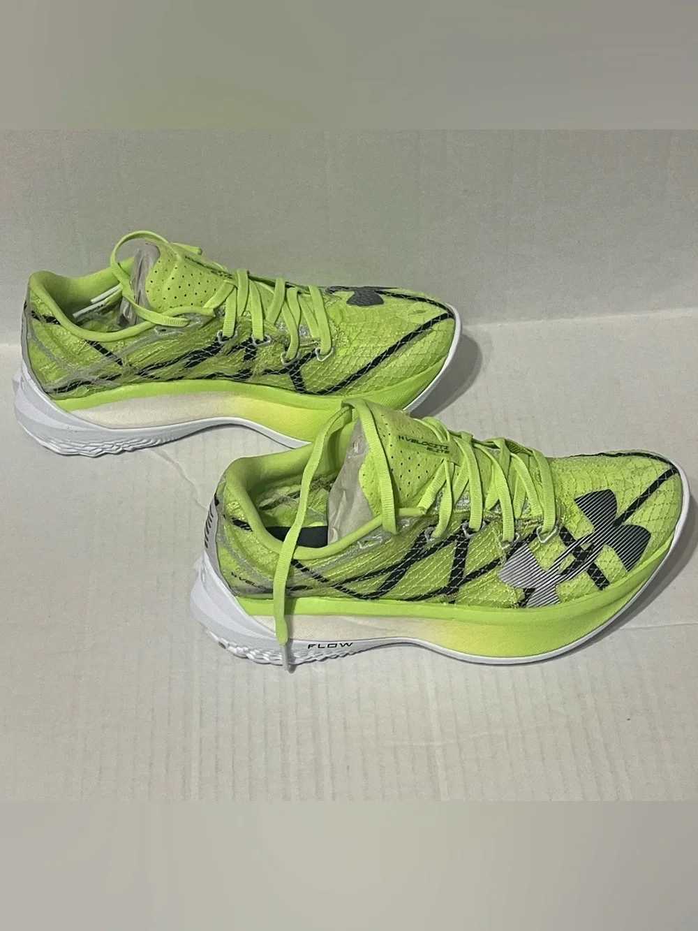 Under Armour Velociti Elite 2 - Unisex M6/W7.5 - Morph Green/Distant Grey - NIB